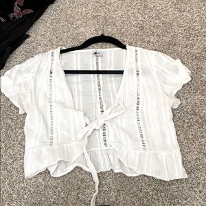 short sleeve tie white top
